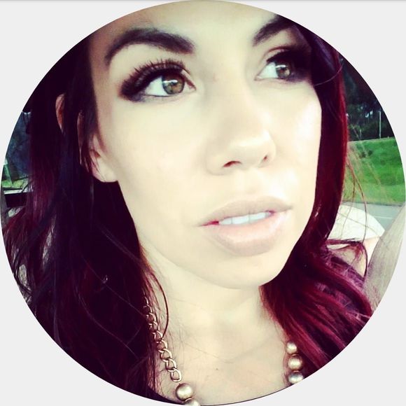 Meet your Posher, Trinity - Picture 1 of 1